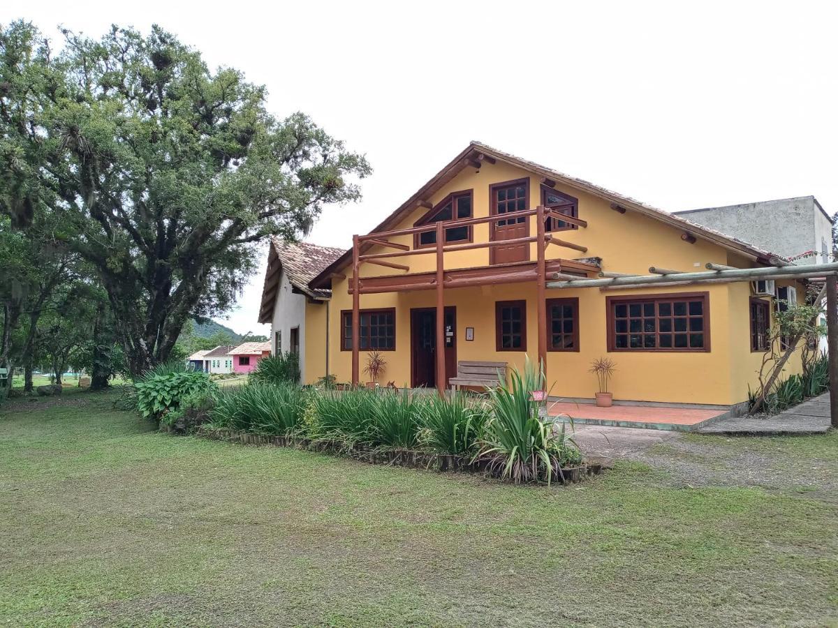 Pousada Malacara Praia Grande  Exterior photo